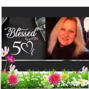 Meet your Posher, Deanna